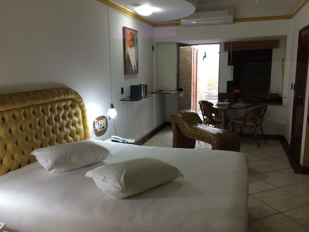 Cassino Motel (Adults Only) Natal Værelse billede